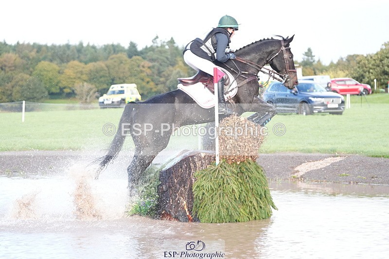 251024A-150932-13105 - C-230-Ciara.O.Connor