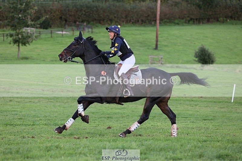 231021-144446-19993 - 473-COUNTING.STARS-Victoria.Newitt-SC+XC