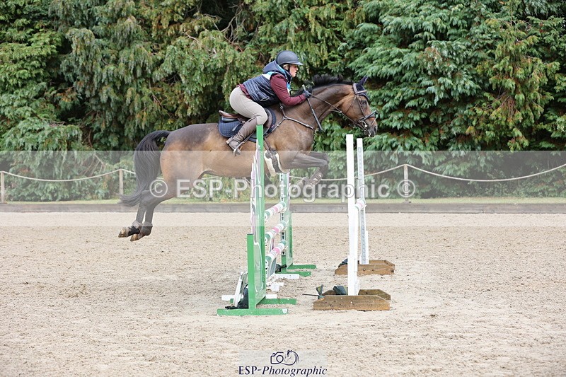 250831A-133640-10331 - Cls 42 Snr 1m Grand Prix