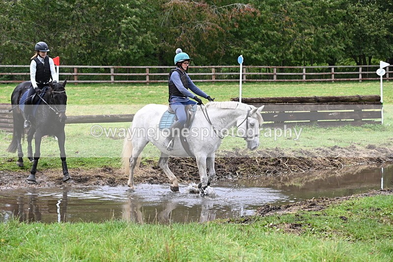 WJ6_6066 - Time at Photographer 12:41 to 13:05