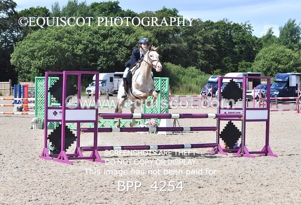 BPP_4254 - CLASS 17 SUN Pony Newcomers/ 1m Open