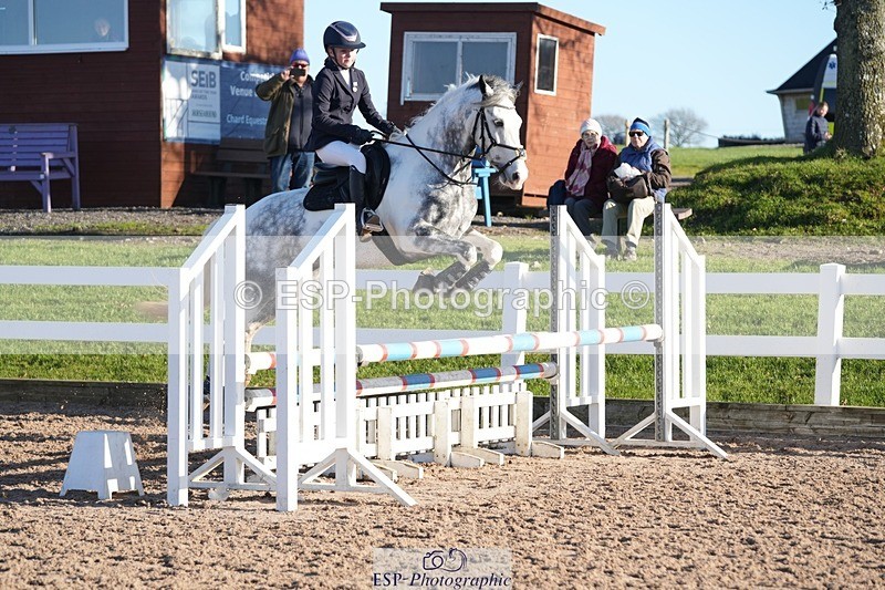 251130-112508-01060 - Cls 5 Pony Discovery & 90cm Open