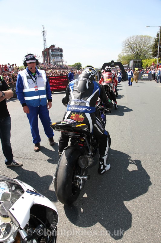 IMG_0581 - Senior TT - Start Line
