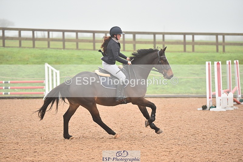 231118A-090930-00735 - Cls 16+17 Club and Schools 60cm