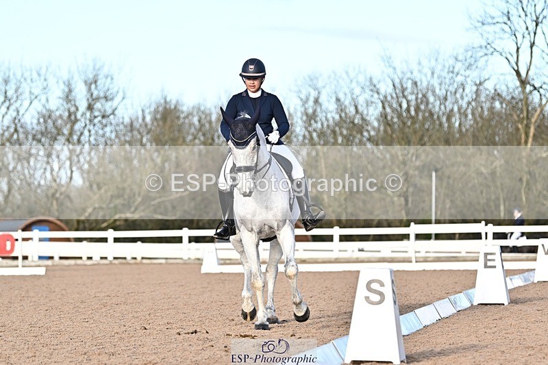 241214-132802-01937 - 162-Layla.Ambersley-Broadbent-Galwaybay.Buddy