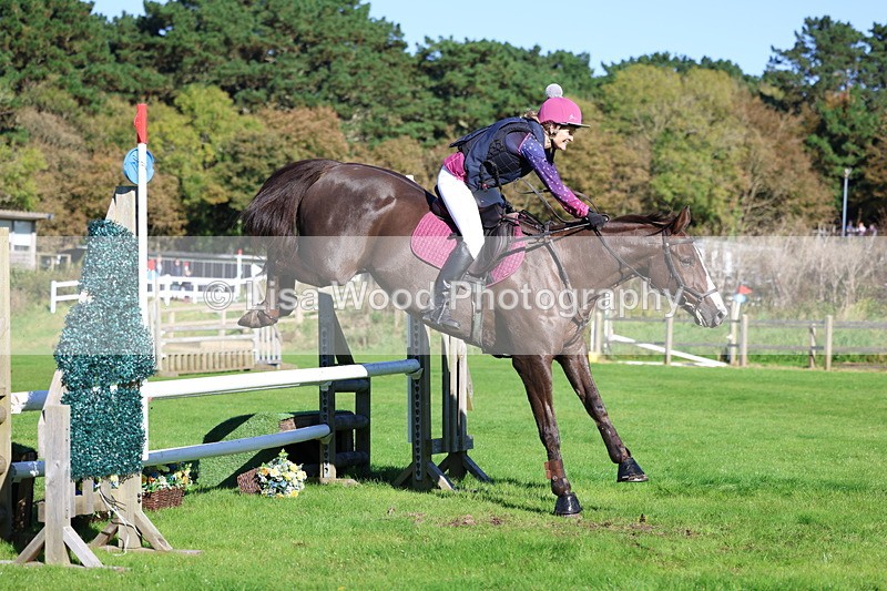 3E7A0865 - Sandra Hood