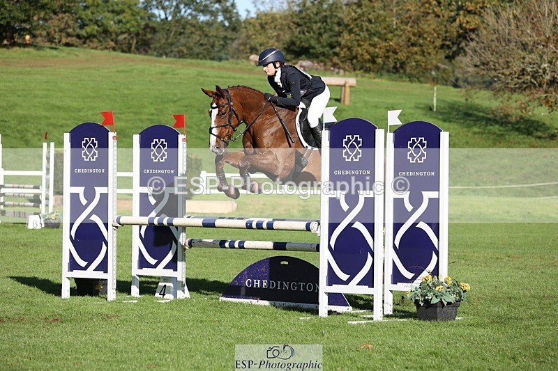 231022-104458-24714 - 667-BAILE.NA.CROISE-Emma.Pine-TrotUp+SJ