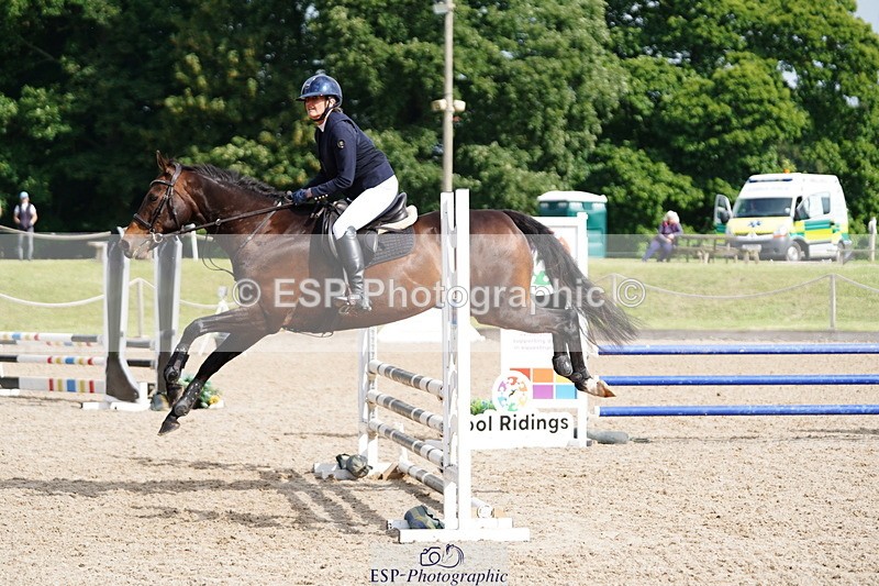 250613A-091732-01048 - Cls 9 85cm Amateur Quali