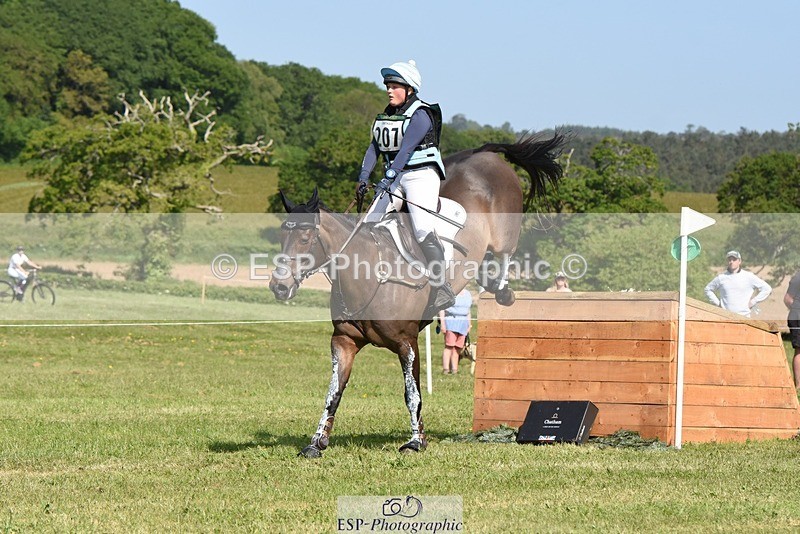 230527-095736-08141 - 207-TYNAN_COOLEY-Lucy_Stimson-XC