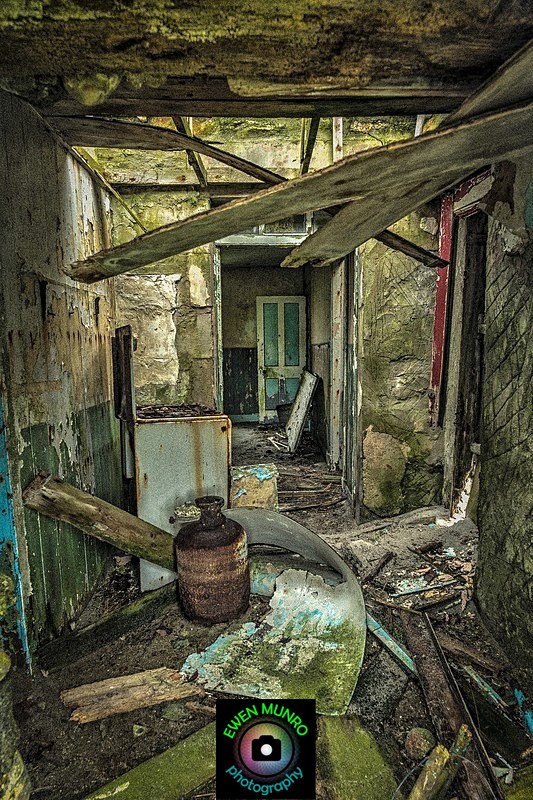 AD-05-North Uist, Outer Hebrides - 'AGED'