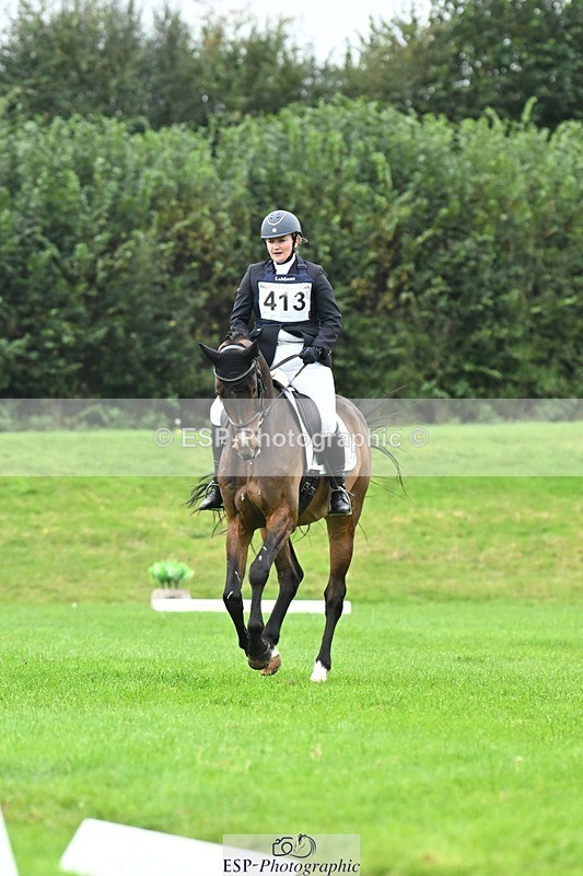 241024-141029-04427 - 413-Sophie.Westmore-CALCOURT.LEONARDO