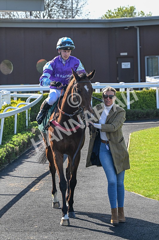 220426-Race 5-Evocative Spark-0636 - Race 5
