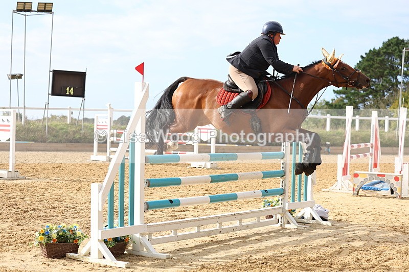3E7A0564 - Class 13: Senior Newcomers/1.10m open