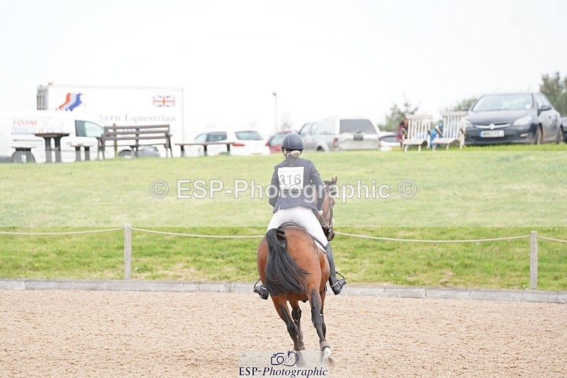 240901A-092356-05339 - 316-Francesca.Lawrence-WITH.A.LITTLE.BIT.OF.LUCK