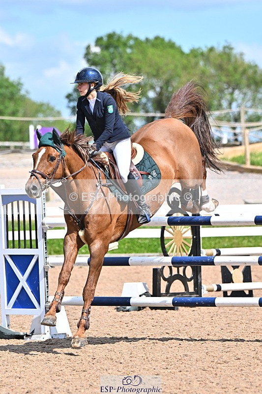 240619A-160013-01087 - Cls 5 Snr Foxhunter and 1.20m Open