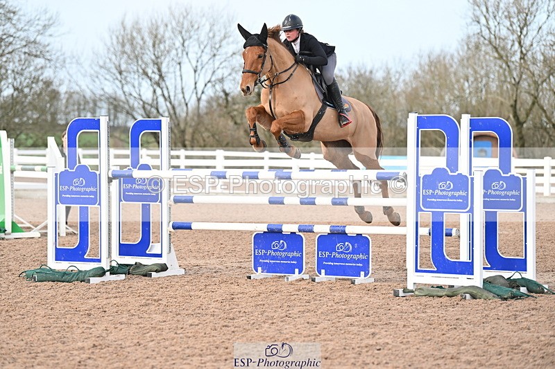 231209A-132051-01890 - Cls 13 Foxhunter & 1.20m Open
