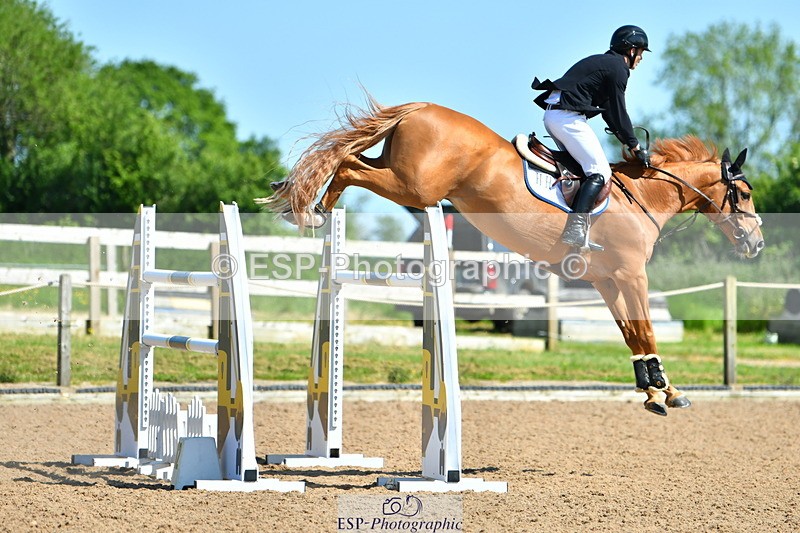 230526A-152824-02697 - Cls 6 National 1.40m Open