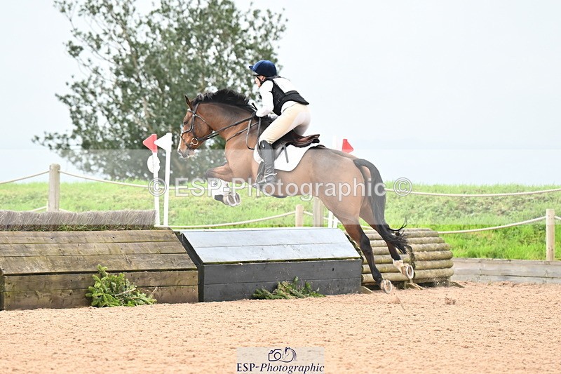 241110A-114533-00675 - 80cm 11.30 to End