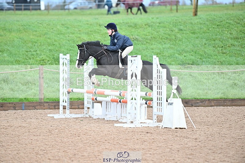 231203A-112633-00822 - Cls 16+17 Club and Schools 80cm