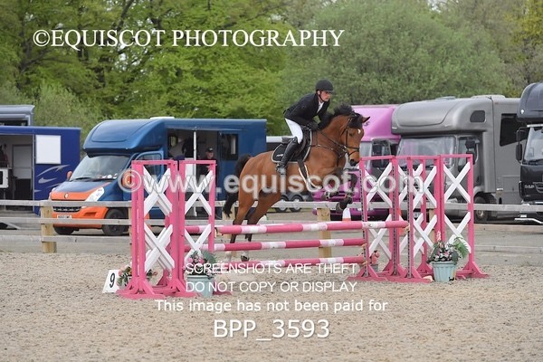 BPP_3593 - CLASS 4 - FRI - Senior BritiNovice/ 90cm Open