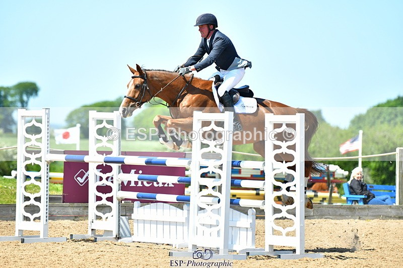 230526A-130503-02286 - Cls 4 Snr 1.20m Open