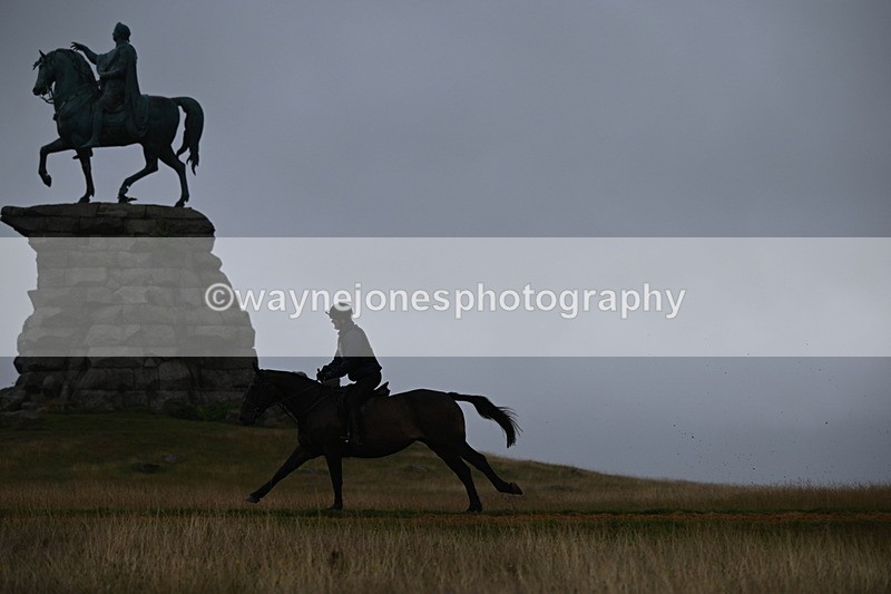 DSC_1572 - Time at Statue 11:54 to 12:12