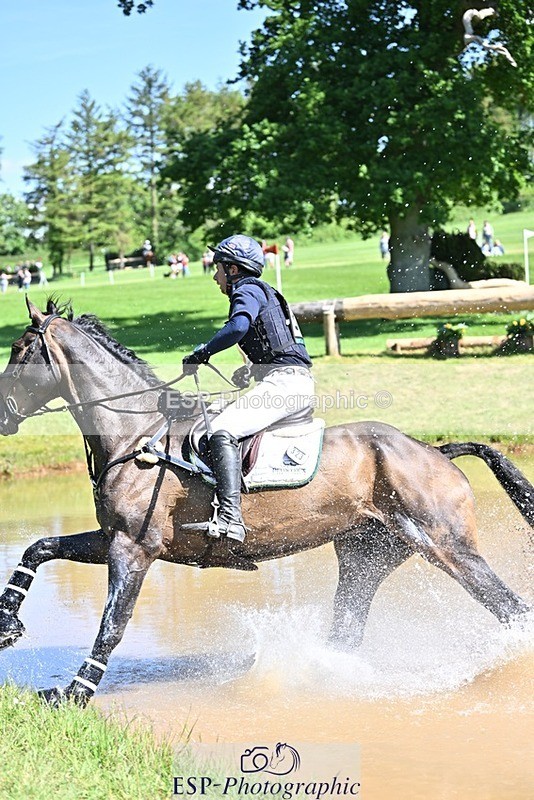 240525-105644-12143 - 323-EMERALD_ENDEAVOUR-Harry_Dzenis