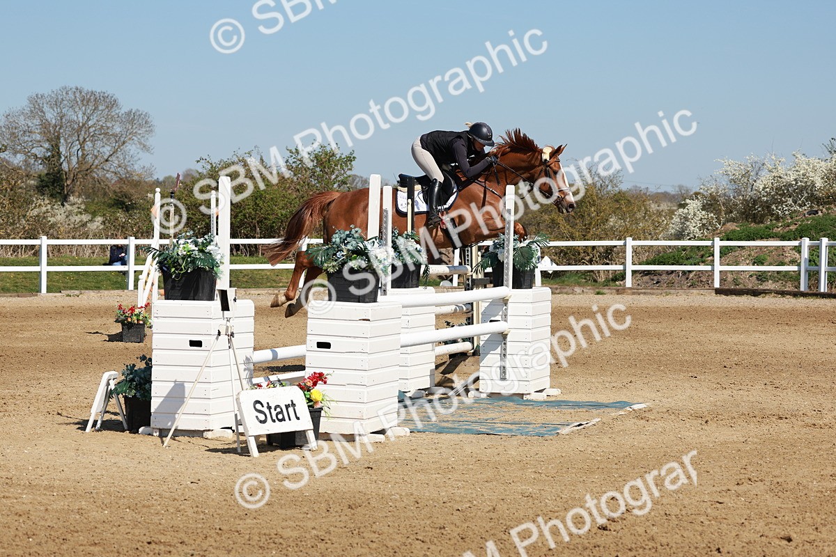 SBM_004504 - Class 17 - Senior Newcomers - 1.10m