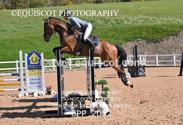 BPP_2052 - CLASS 3 - FRI - Senior British Novice/90cms Open