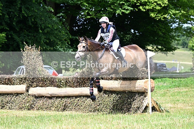 240630X-130331-7645 - 370-Bronwen_Hender-CREEVAGH_DUN