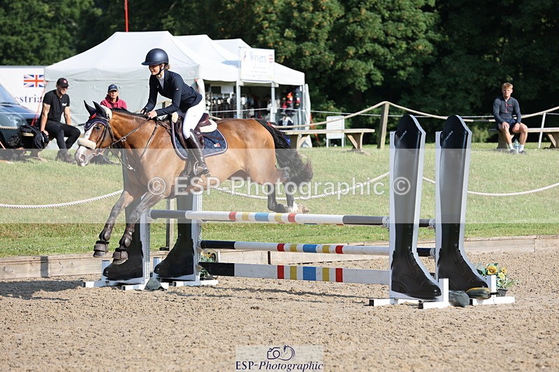 250614A-082430-04532 - Cls 25 85cm Amateur Quali