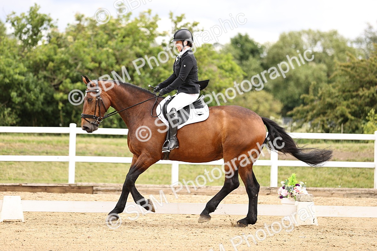 SBM_002026 - Class 2 - Novice 4 - 10.36-11.39