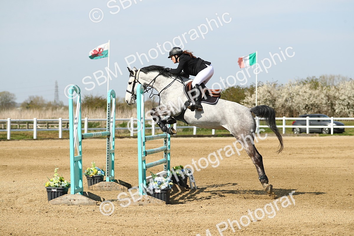 SBM_002798 - Class 11 - Senior Foxhunter - 1.20m