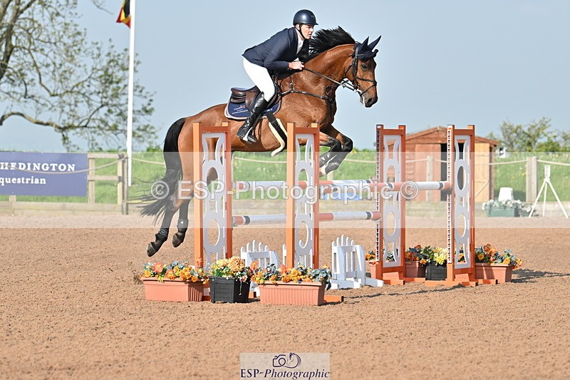 240512A-083803-16440 - Cls 47 Snr 1.20m Open