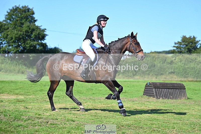 240811A-172014-07177 - 412-