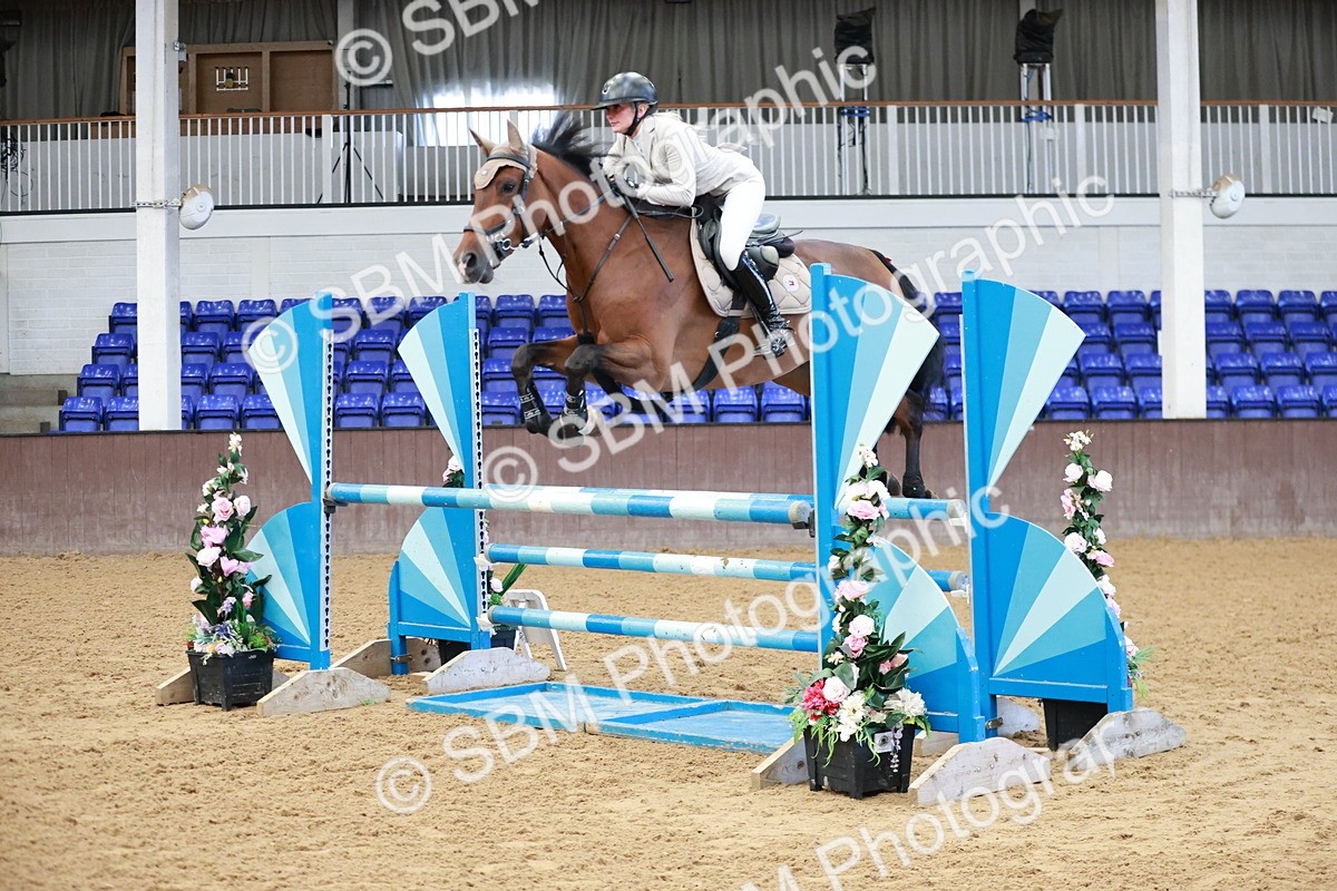 SBM_003808 - Class 11 - Senior Newcomers - 1.10m