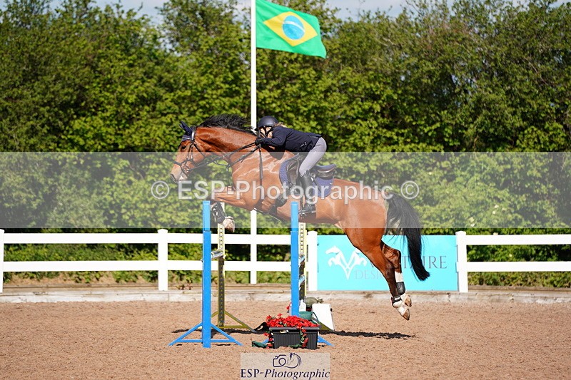 240525A-090048-04961 - Cls 13 Snr 1.05m and 1.10m