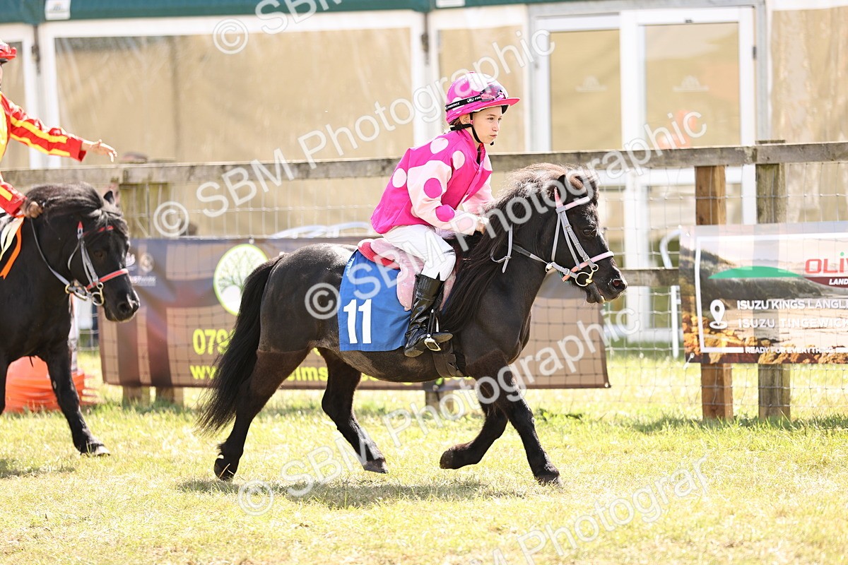 SBM_16797 - Dinky Derby