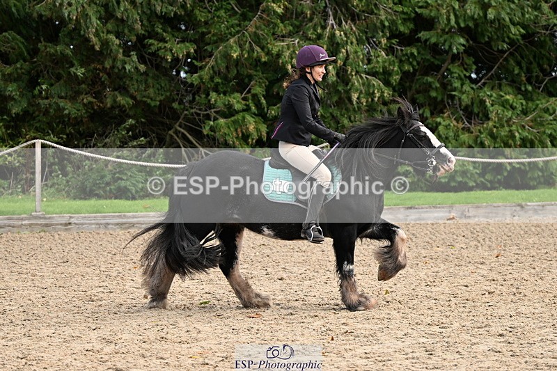 251004A-140228-01415 - Classes 6 & 7 60cm