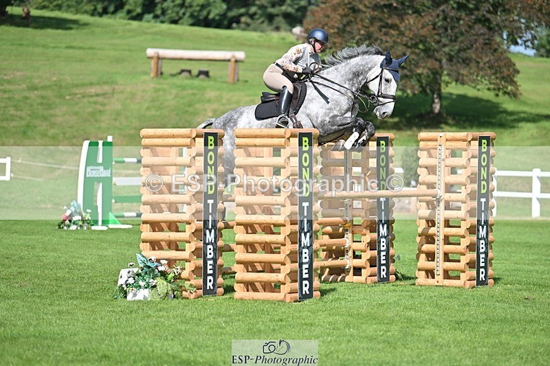 230909-115039-05305 - Cls 11 Snr Foxhunter & 1.20m Open