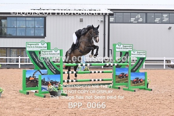 BPP_0066 - CLASS 24 SUN Redpost Equestrian Senior Foxhunter/1.20m Open