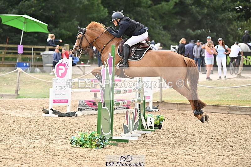 250706A-120938-18672 - Cls 48 Snr 1.05m Grand Prix