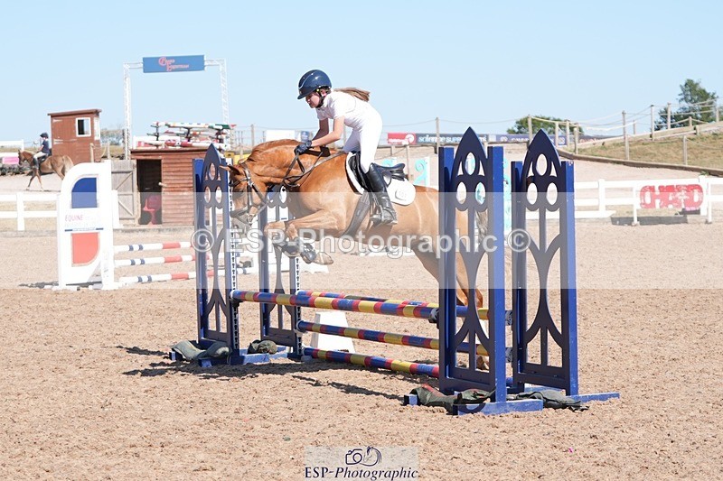 260811-155433-00063 - Cls 3 and 4 Club and Schools 60cm