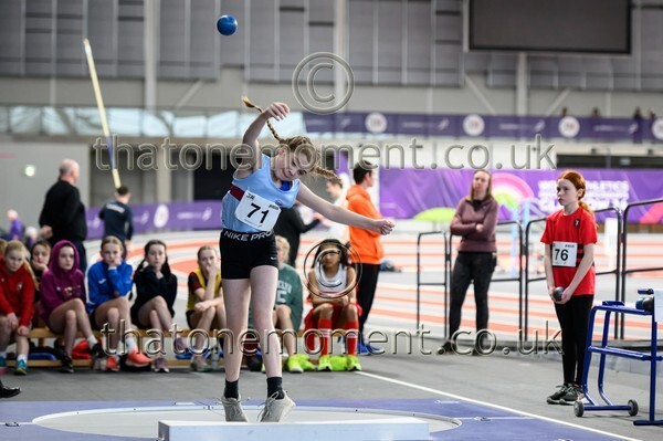 CombiMast25-916252 - Field Female