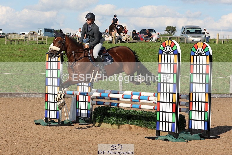 230915A-161514-03095 - Cls 6 Snr 1.05m Derby