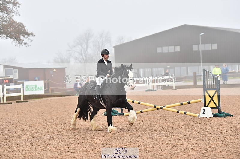 231118A-085428-00669 - Cls 16+17 Club and Schools 60cm