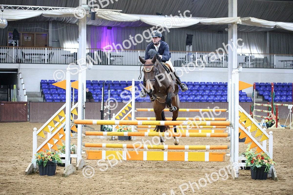 5K7A4405 - Class 3 - Senior Newcomers/ 1.10m Open