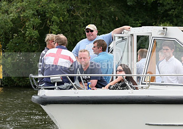120701 CONSUTA WT7A3495 - HENLEY ROYAL REGATTA - Sunday 1st July 2012