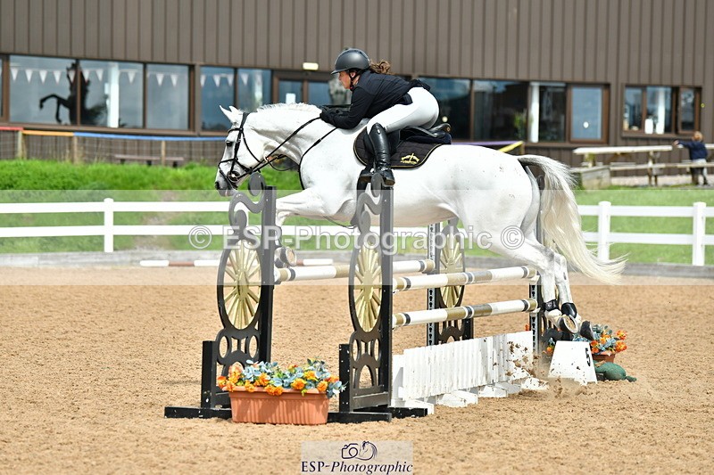 230813A-140106-12832 - Cls 43 1.05m National Amateur Qualifier