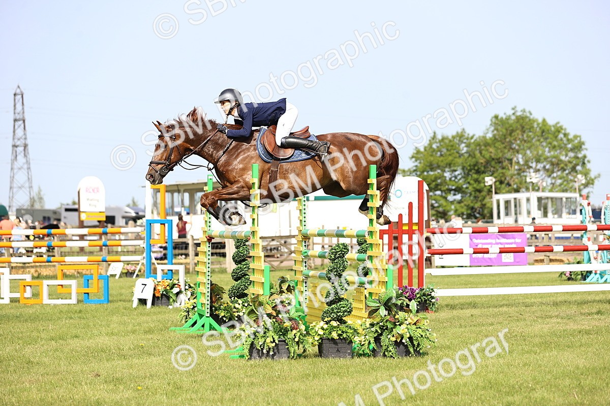 SBM_01475 - Class 200 - Martin Grant Homes Welcome Stakes 1.25m Open